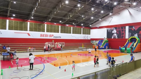 SESI Ourinhos promove dia de lazer, esporte e cultura com o Brincaderia & Cia, no dia 11 de outubro
