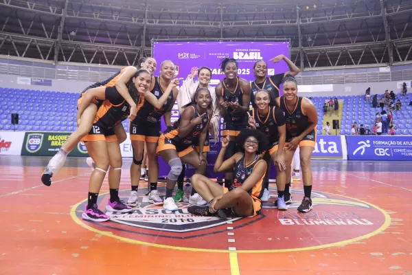 Ourinhos vence fora de casa e conquista terceira vitória na LBF CAIXA 2025