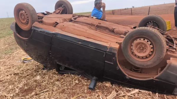 Casal conhecido por vender pão caseiro na feira de Ourinhos sofre acidente próximo a Cambará