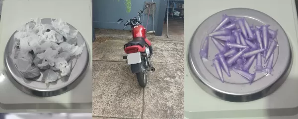 Denúncia anônima leva à prisão de jovem por tráfico de drogas após perseguição e queda de motocicleta em São Pedro do Turvo