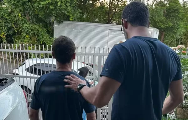 Adolescente é estuprado ao entrar em banheiro de supermercado em SC