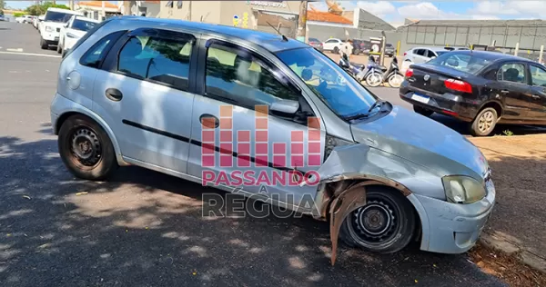 Colisão entre Corsa e Hilux é registrada na Vila Moraes em Ourinhos