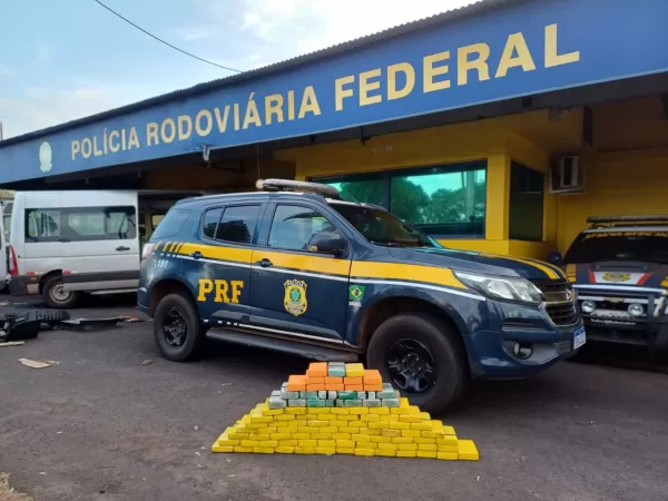 Polícia Rodoviária Federal apreende quase 100kg de cocaína em Ourinhos