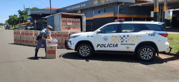 Polícia Rodoviária prende homem por contrabando em Chavantes 