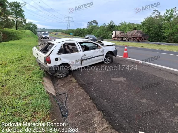 Motorista morre após capotamento na SP-300 em Bauru