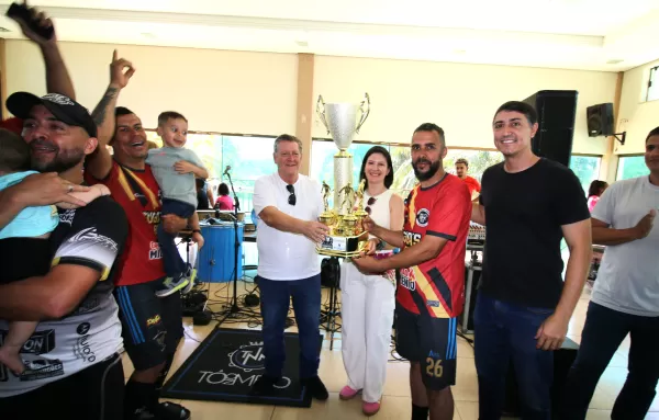 Auto Elétrica Sanchez de Piraju conquista título do Campeonato Society dos Comerciários em homenagem a Rodrigo Caceres