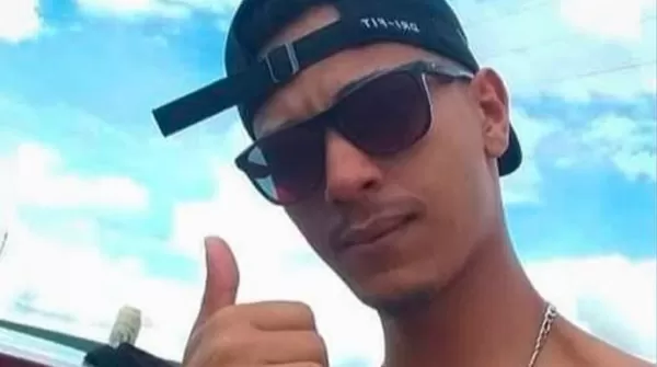 Motociclista morre após ser atingido por carro em cruzamento de Assis