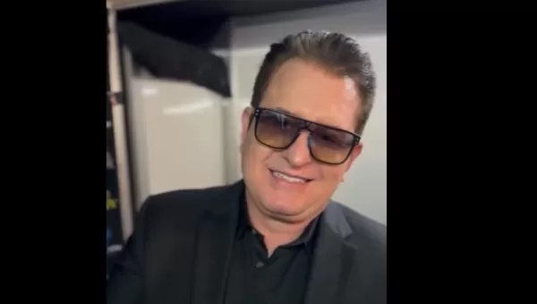 Cantor Marrone passa por cirurgia de urgência em hospital de Goiânia