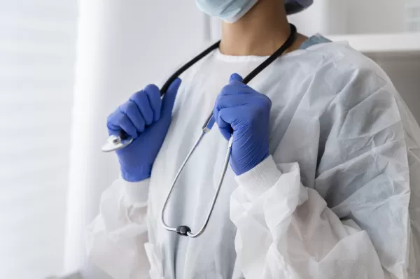 Afastamentos por transtornos mentais batem recorde e acendem alerta entre profissionais da saúde