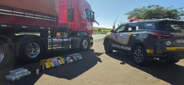 TOR apreende eletrônicos e perfumes sem nota fiscal em caminhões paraguaios durante operação em Garça