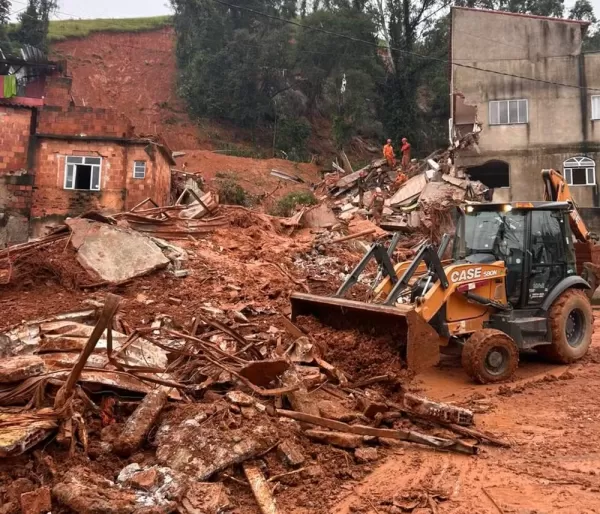 Juiz de Fora decreta calamidade após chuvas deixarem 14 mortos e centenas de desabrigados