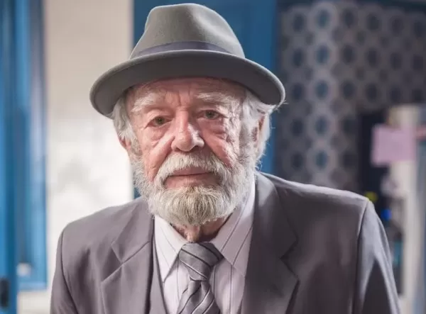 Morre aos 88 anos o ator Emiliano Queiroz, ícone da TV e teatro brasileiro