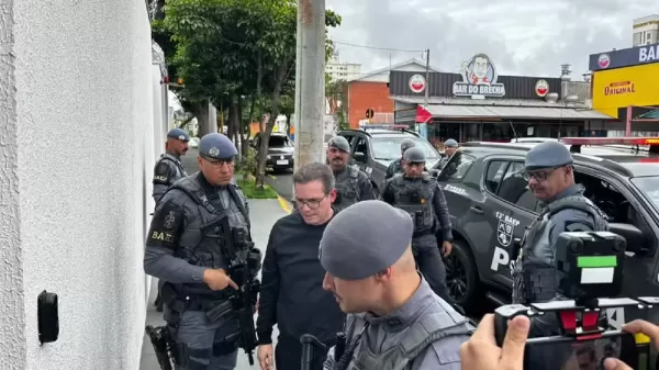 Marido da prefeita de Bauru, secretário de Governo é preso em casa durante operação que investiga fraude em licitação