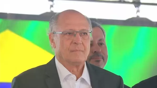 Alckmin destaca que haverá nova concessão para duplicação da BR-153 entre Ourinhos e Icém durante visita a Marília