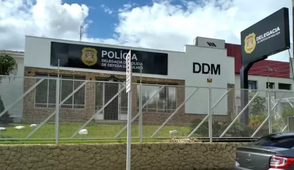 Homem é preso suspeito de importunação sexual contra mulheres e crianças no centro de Botucatu