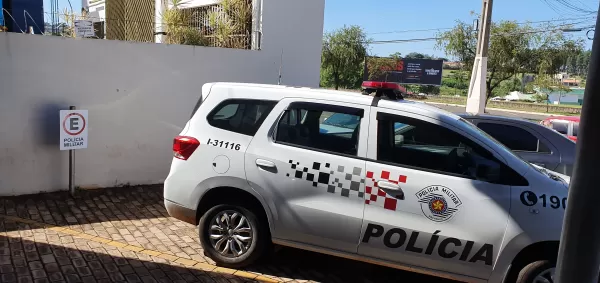 Homem é preso após furtar motorista que havia lhe dado carona entre São Pedro do Turvo e Santa Cruz do Rio Pardo