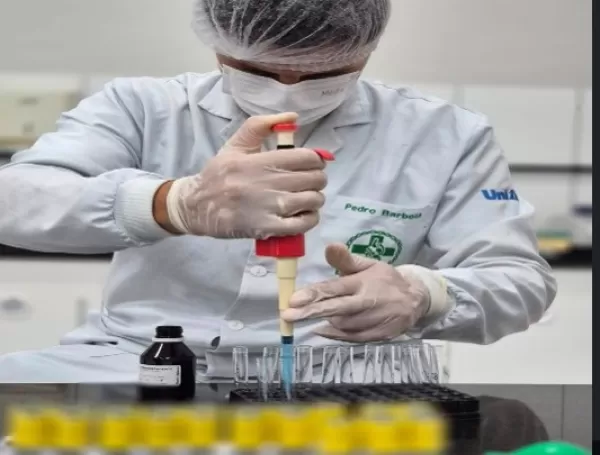 Biomédico ganha protagonismo no inverno com aumento de síndromes gripais e doenças respiratórias