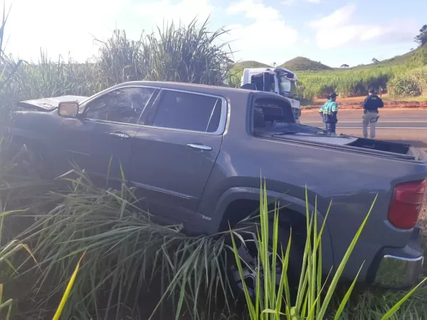 PRF atende acidente com duas vítimas graves na BR-153 em Jacarezinho 