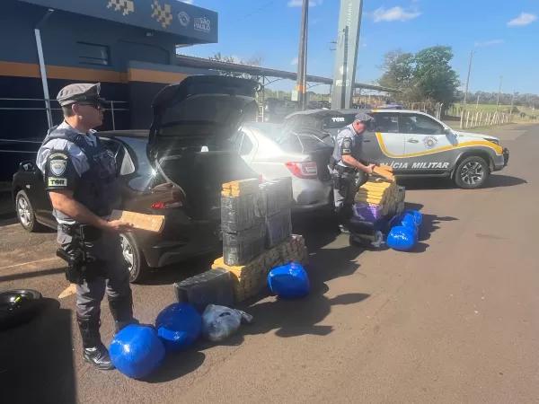Polícia Rodoviária prende traficantes com maconha, haxixe e skunk na Raposo Tavares