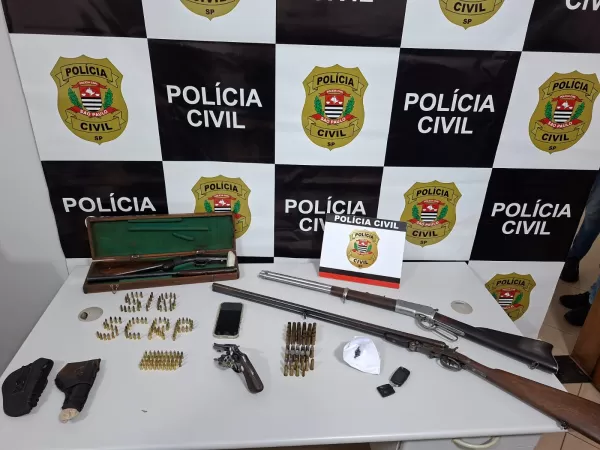 Homem é preso com arsenal após ser acusado de disparar contra lojas em Santa Cruz do Rio Pardo