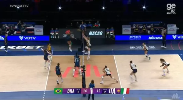 Seleção feminina vence a Itália no tie-break e vai à final da Liga das Nações de Vôlei