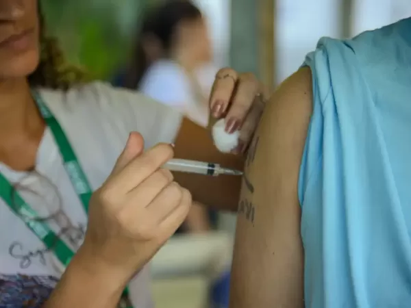 Saúde do Estado de SP prorroga vacinação contra gripe até 14 de julho 
