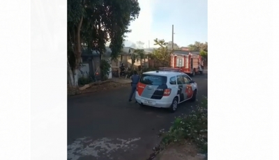 Corpo de Bombeiros de Ourinhos resgata vítima de incêndio em Ourinhos 