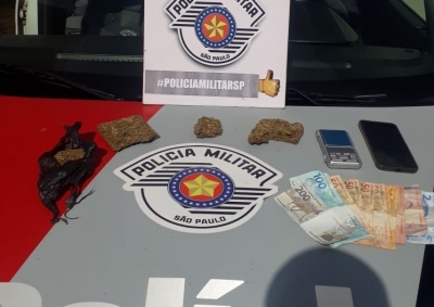 Jovem é preso com maconha na Vila Margarida em Ourinhos 