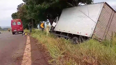Motorista morre em acidente na BR-369, em Bandeirantes, no Paraná