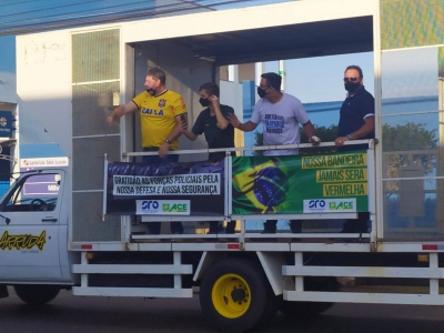 Ourinhos tem manifestação em apoio ao presidente Jair Bolsonaro 