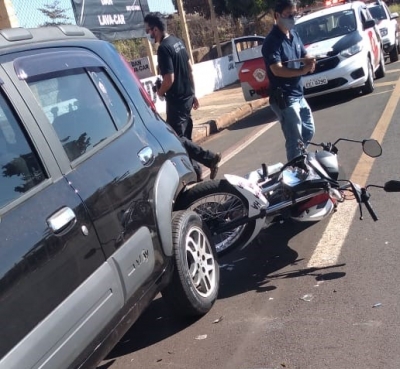 Motociclista sofre ferimentos em acidente em Ourinhos 