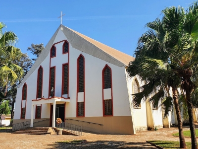 Fiéis da Paróquia de Santo Antônio de Ourinhos iniciam abaixo-assinado pela permanência dos Freis Agostinianos Descalços