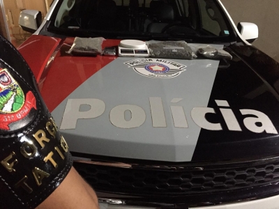 Dupla é presa por tráfico de drogas em Ourinhos e policiais encontram até haxixe pronto para venda 