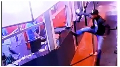 Homem quebra vidro de guichê por não conseguir embarcar em ônibus em rodoviária na região 