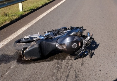Empresário morre e homem fica ferido em acidente com motos em rodovia da região 