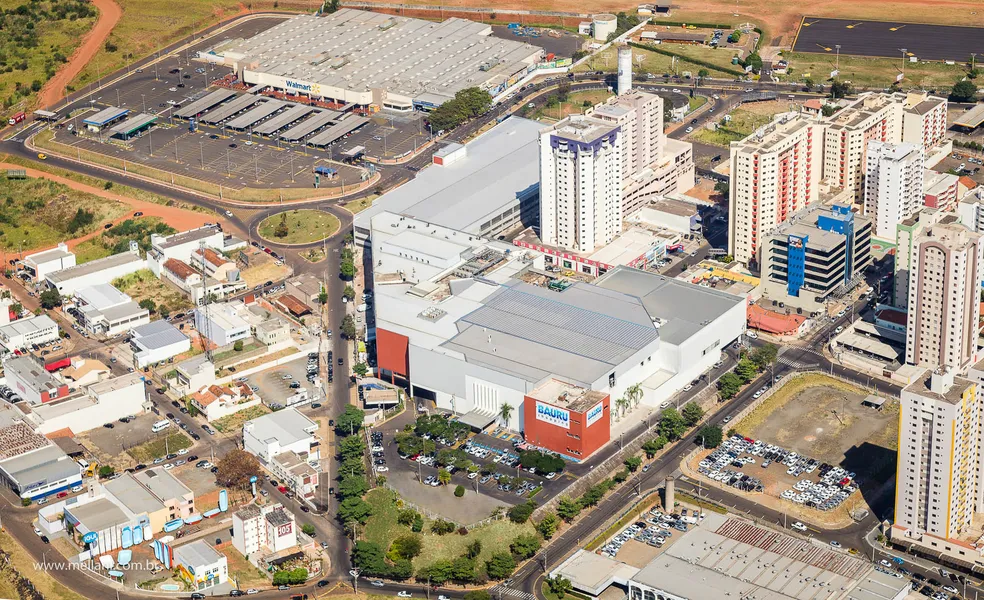 Shopping abre mais de 300 vagas de emprego na região; veja como se candidatar