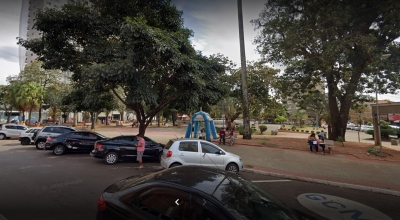 Briga em praça de Ourinhos termina com uma mulher ferida por faca