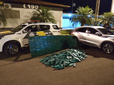 Polícia Rodoviária apreende quase meia tonelada de maconha em Ourinhos