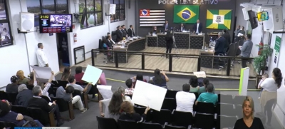 Vereadores da base de Lucas Pocay derrubam projeto que autorizaria a presença de ‘Doulas’ durante o trabalho de parto em Ourinhos 