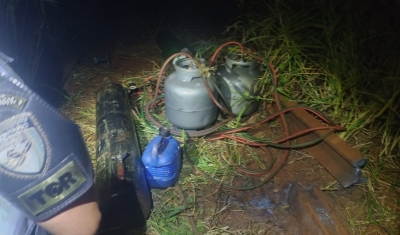 Dupla é presa furtando trilhos da linha férrea em Canitar 