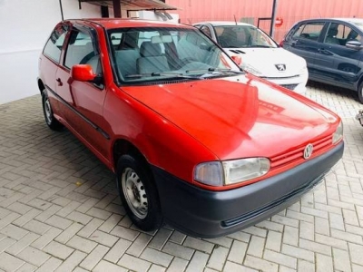 Carro é furtado em Ourinhos