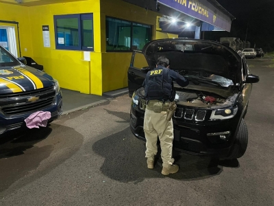 Polícia Rodoviária Federal recupera veículo roubado em Ourinhos