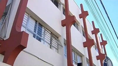 Professora leva morcego morto em sala de aula e crianças precisam ser vacinadas contra raiva
