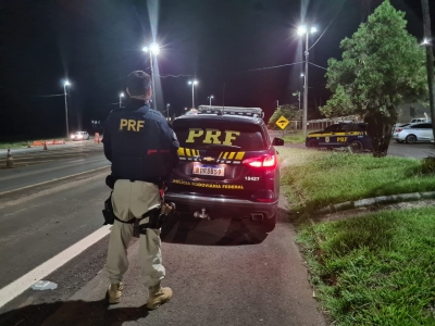 PRF recaptura motorista foragido da justiça em Ourinhos