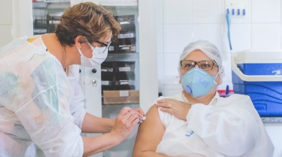 Prefeitura de Ourinhos estende vacinação contra a Covid-19 para profissionais da saúde de diversos setores a partir de segunda-feira, 8