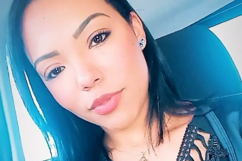Mulher morre com cerca de 30 facadas pelo ex-companheiro na região