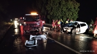 Colisão entre carro e caminhão termina em morte no norte do Paraná 