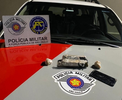 Mulher é presa transportando drogas em Ourinhos 