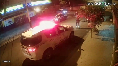 Homem se apodera de faca em estabelecimento comercial e polícia precisa ser chamada na rodoviária de Ourinhos 
