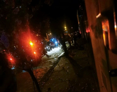 Homem é preso após explodir casa com seis policiais dentro na região 